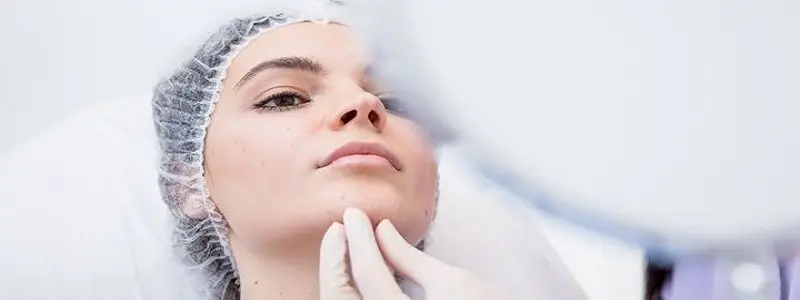 جراحی بینی ترمیمی گوشتی